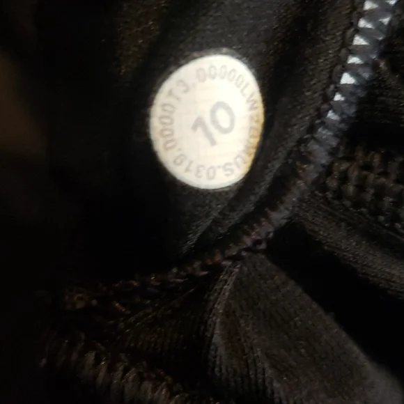 Lululemon Stronger As One Long Line Bra - Picture 9 of 11